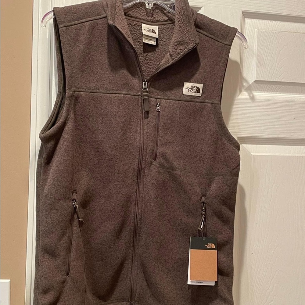 Mens North Face vest